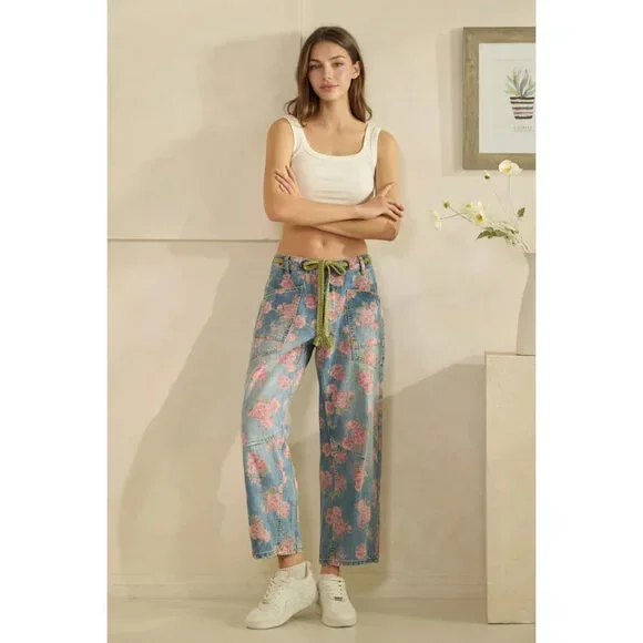 All the Roses Barrel Jeans - Picture 1 of 6